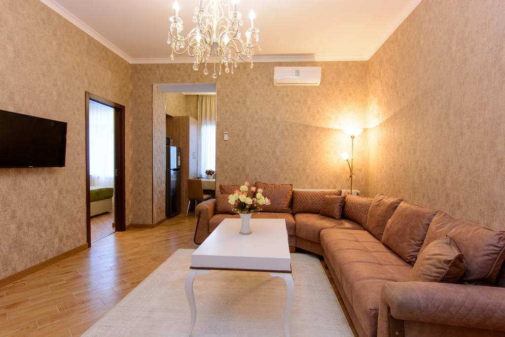 Dat Exx Apartments On Marjanishvili Tbilisi Ngoại thất bức ảnh