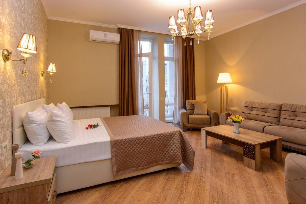 Dat Exx Apartments On Marjanishvili Tbilisi Ngoại thất bức ảnh