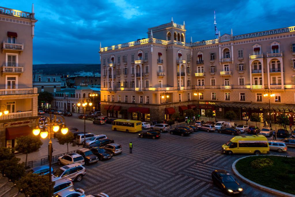 Dat Exx Apartments On Marjanishvili Tbilisi Ngoại thất bức ảnh