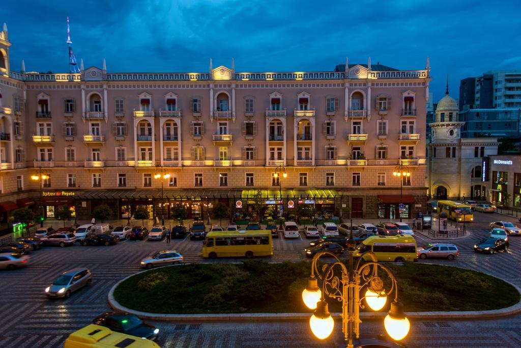 Dat Exx Apartments On Marjanishvili Tbilisi Ngoại thất bức ảnh