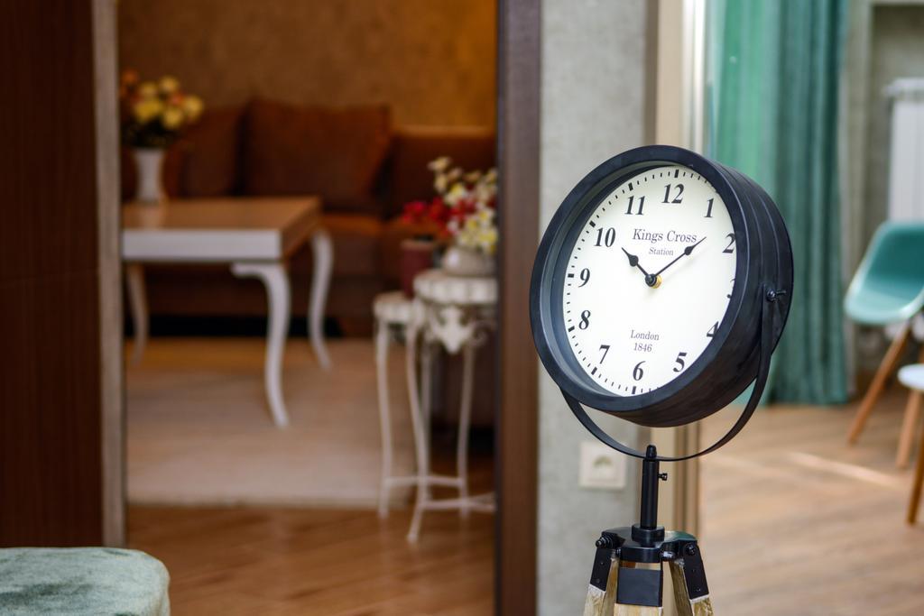 Dat Exx Apartments On Marjanishvili Tbilisi Ngoại thất bức ảnh