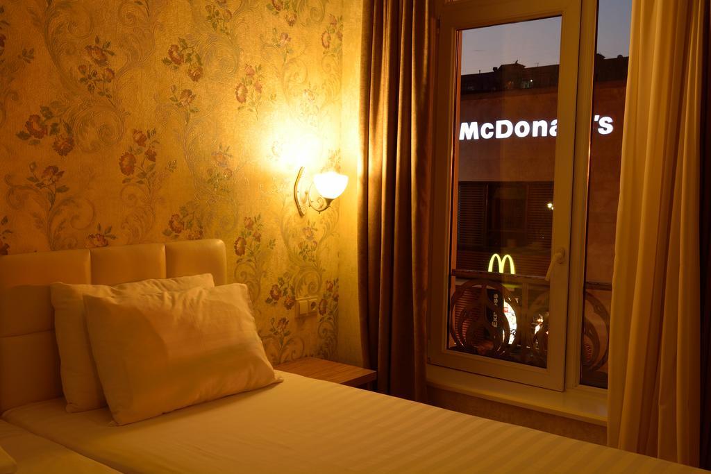 Dat Exx Apartments On Marjanishvili Tbilisi Ngoại thất bức ảnh