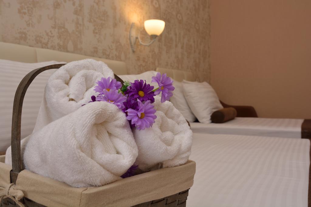Dat Exx Apartments On Marjanishvili Tbilisi Ngoại thất bức ảnh