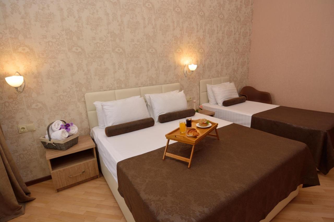 Dat Exx Apartments On Marjanishvili Tbilisi Ngoại thất bức ảnh