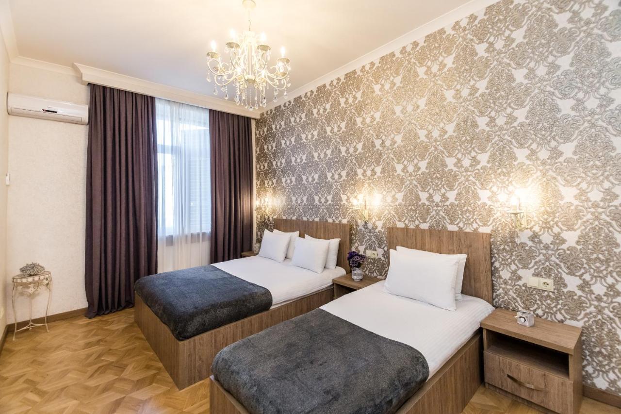 Dat Exx Apartments On Marjanishvili Tbilisi Ngoại thất bức ảnh