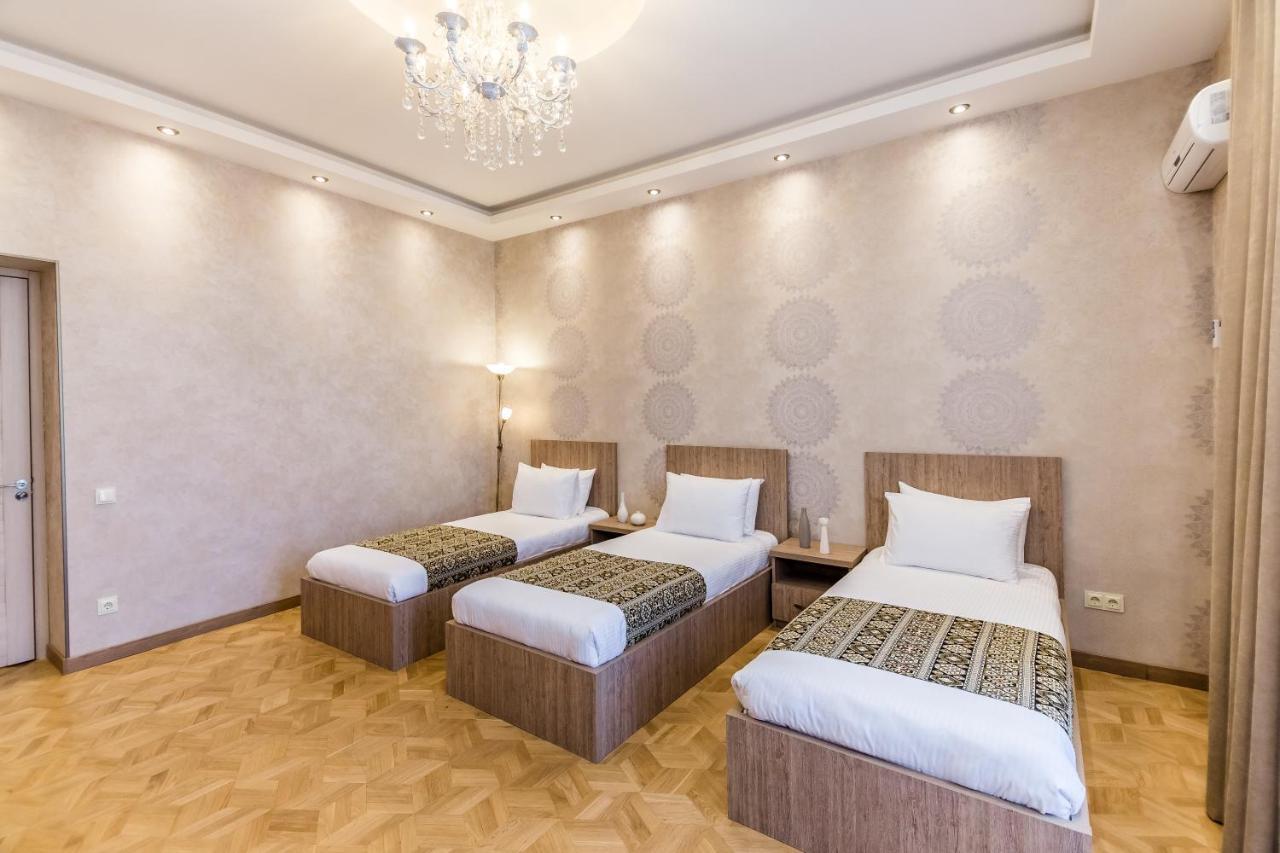 Dat Exx Apartments On Marjanishvili Tbilisi Ngoại thất bức ảnh
