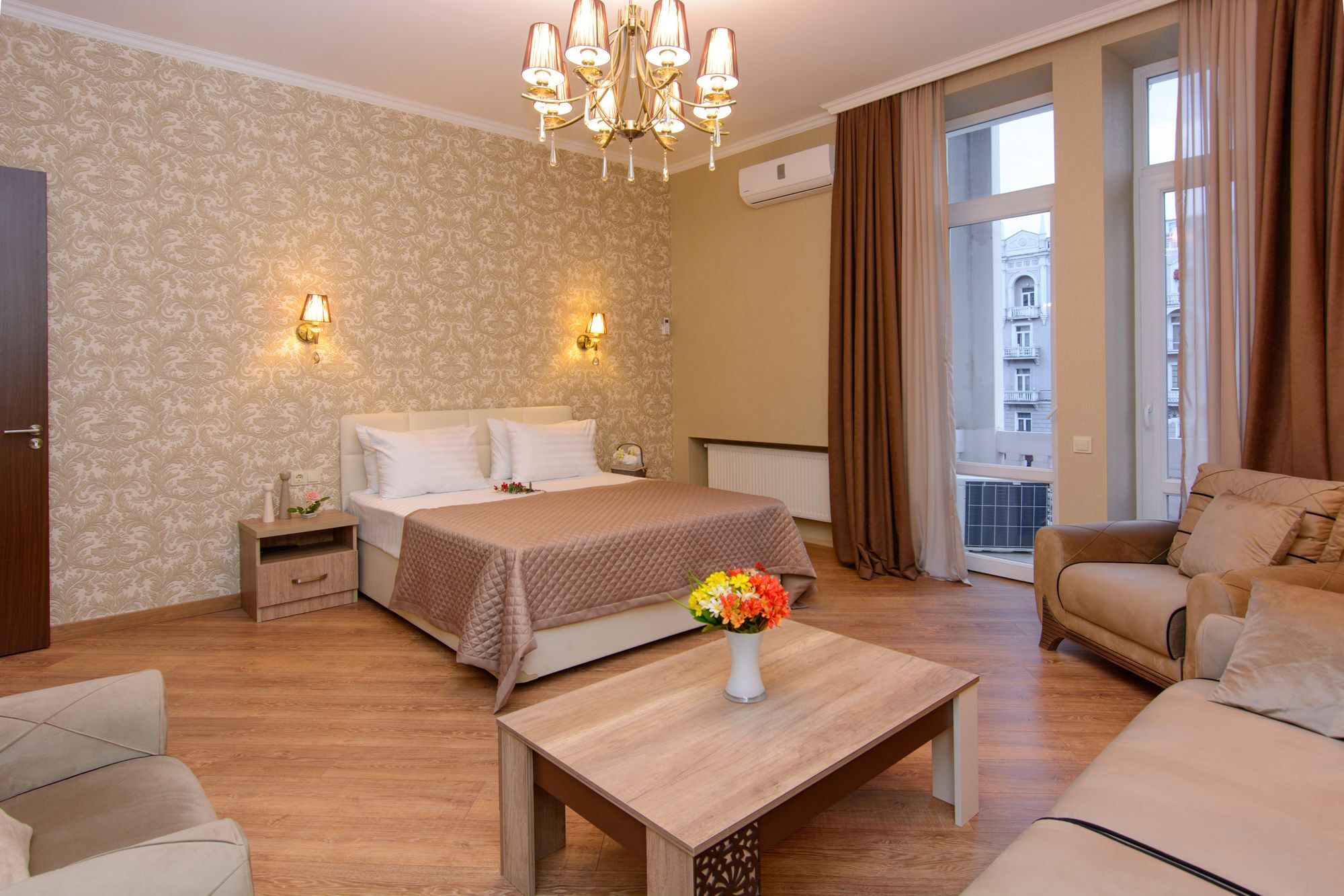 Dat Exx Apartments On Marjanishvili Tbilisi Ngoại thất bức ảnh